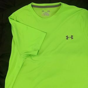 Large Under Armour bright green short sleeve shirt